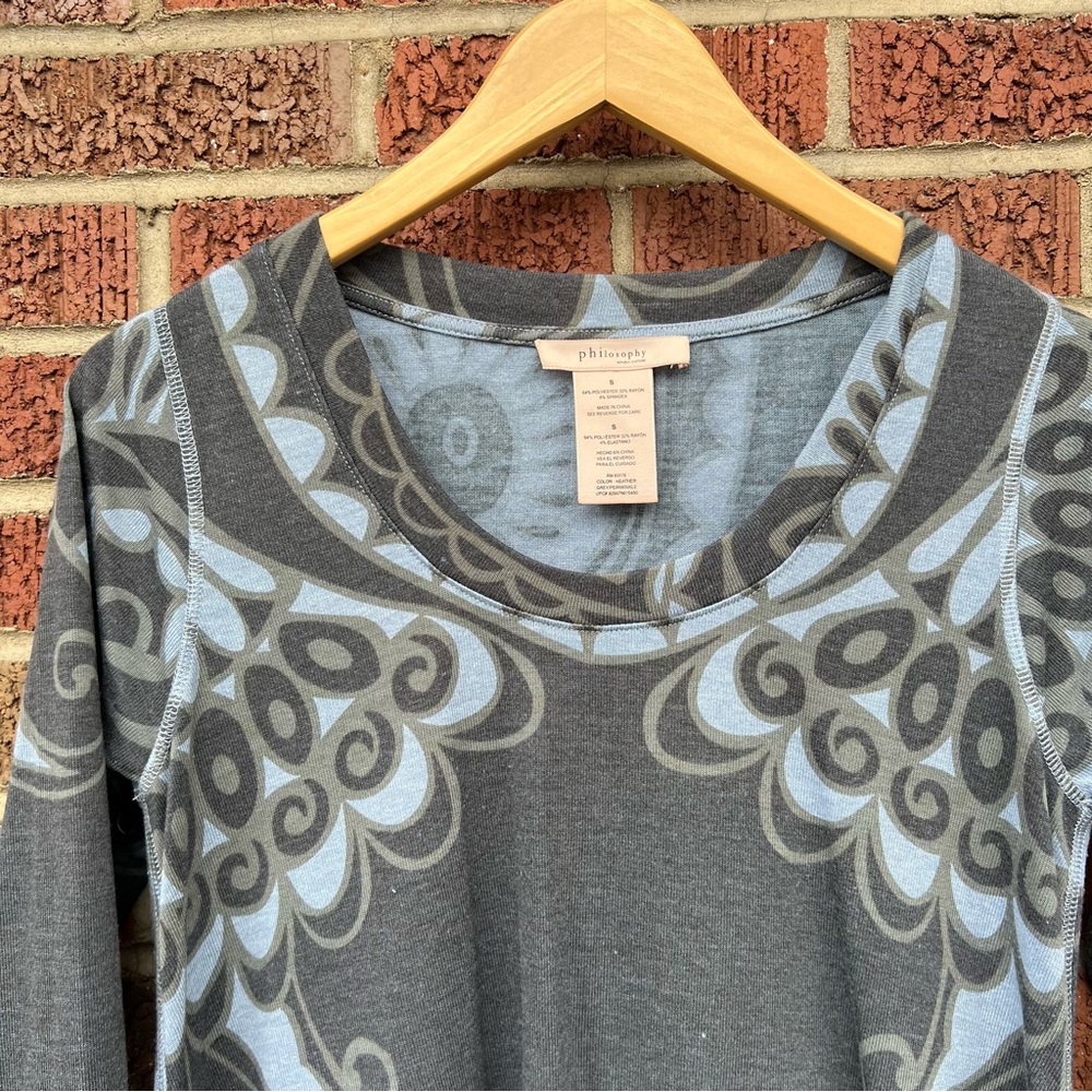 Philosophy Gray and Blue Mandala Print Long Sleeve Tunic Dress Top - Picture 3 of 4